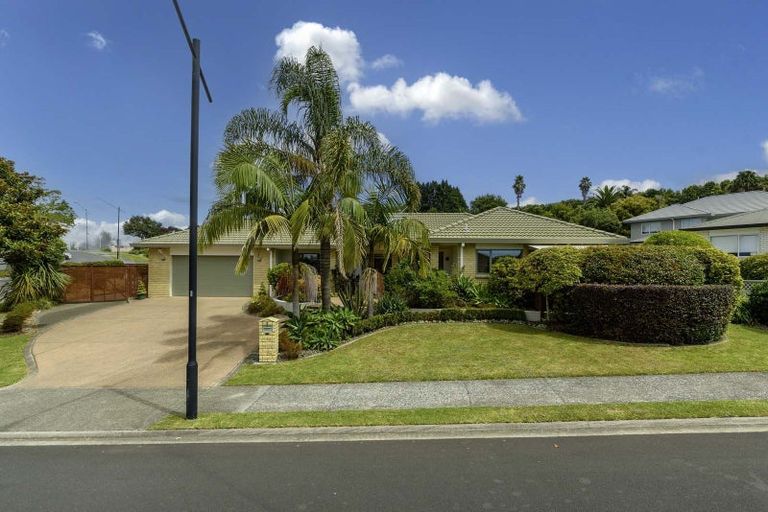Photo of property in 1 Glenrowan Rise, Bethlehem, Tauranga, 3110