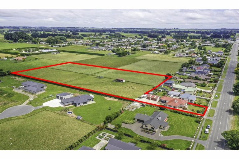 Photo of property in 134 Ferry Road, Edendale, 9825