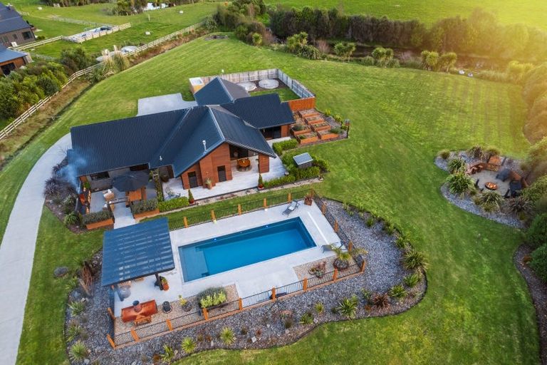 Photo of property in 16 Enclave Lane, Taupiri, 3791