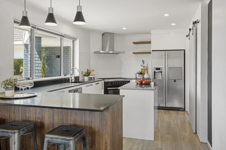 Photo of property in 16 Piako Drive, Darfield, 7571