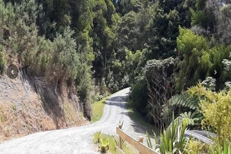 Photo of property in 840 Owhiwa Road, Parua Bay, Onerahi, 0192