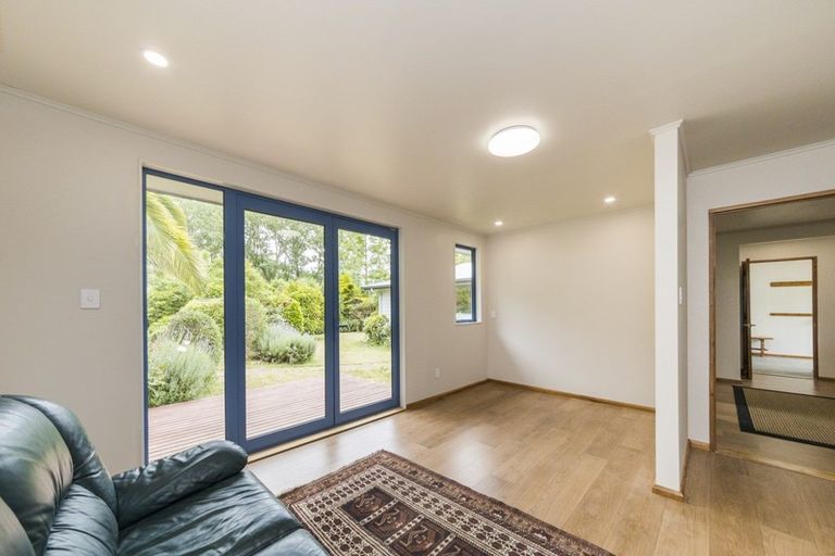 Photo of property in 136 Pohangina Valley Road East, Ashhurst, 4884