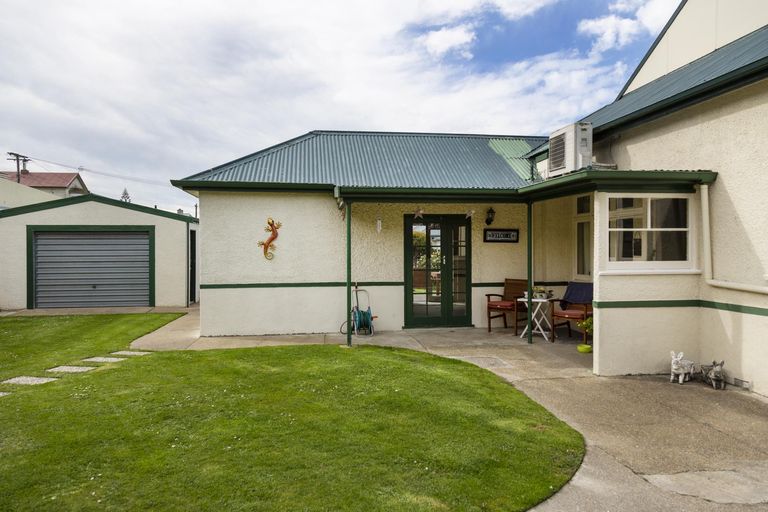 Photo of property in 2 Earn Street, Oamaru North, Oamaru, 9400