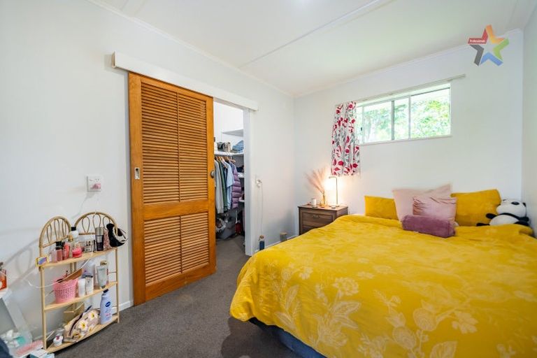 Photo of property in 11b Foster Street, Taita, Lower Hutt, 5011