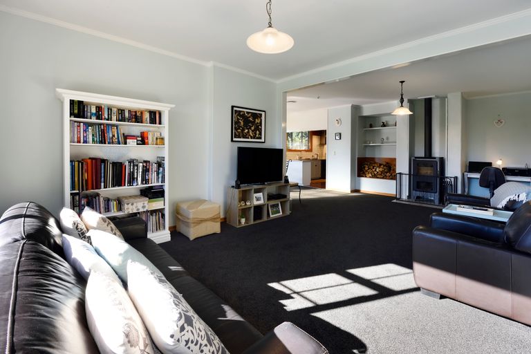 Photo of property in 15 Taupata Street, Stoke, Nelson, 7011