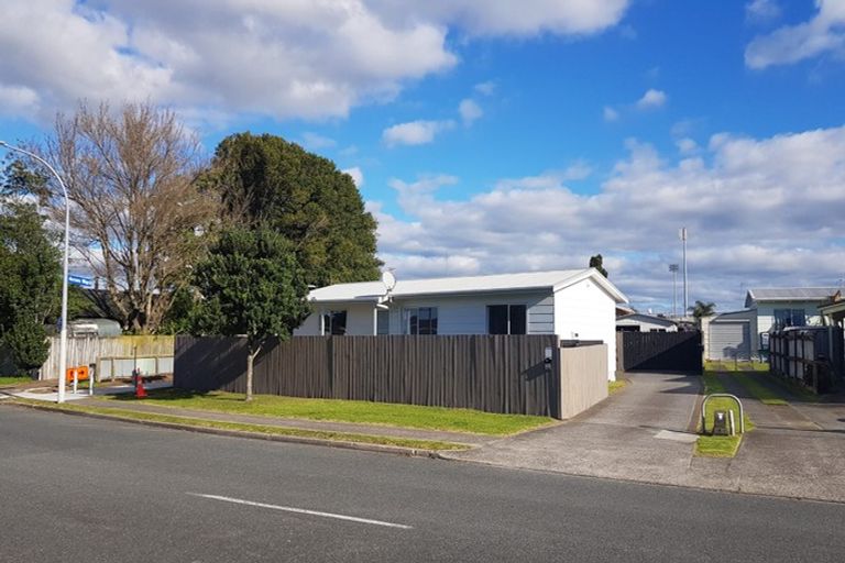 Photo of property in 109 Eversham Road, Mount Maunganui, 3116