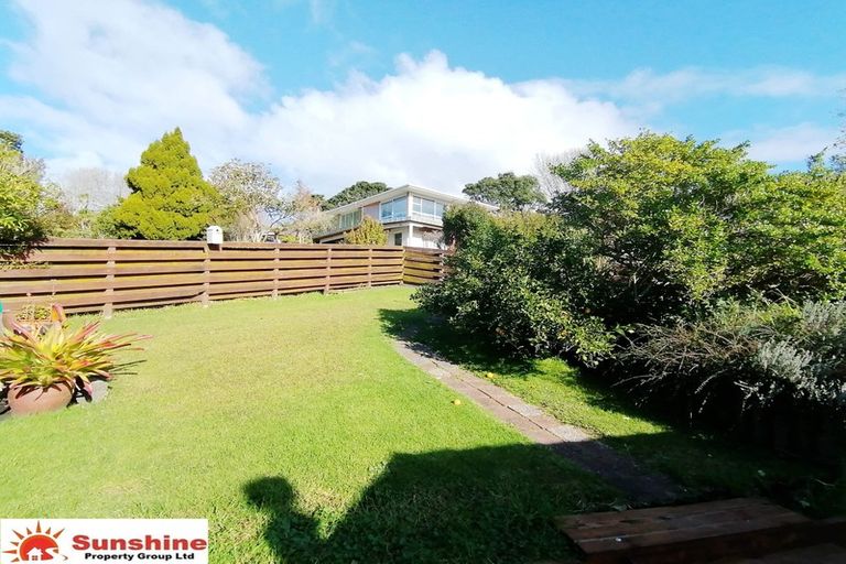 Photo of property in 29 Galaxy Drive, Mairangi Bay, Auckland, 0630