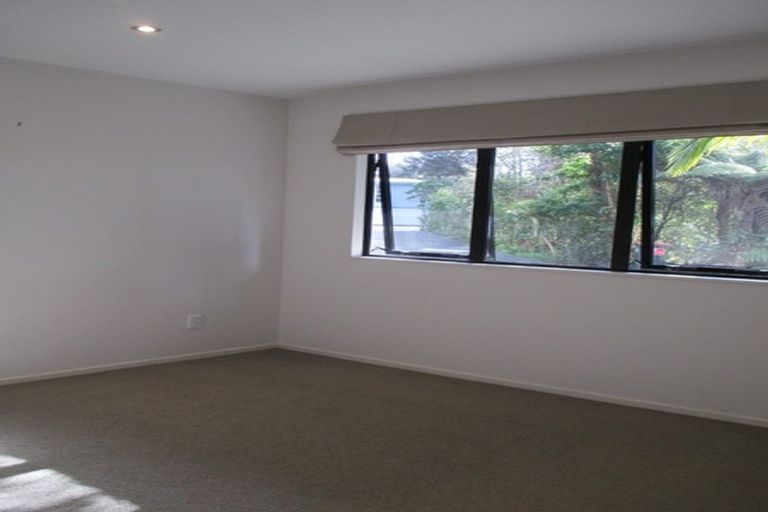 Photo of property in 20d Konini Road, Titirangi, Auckland, 0604