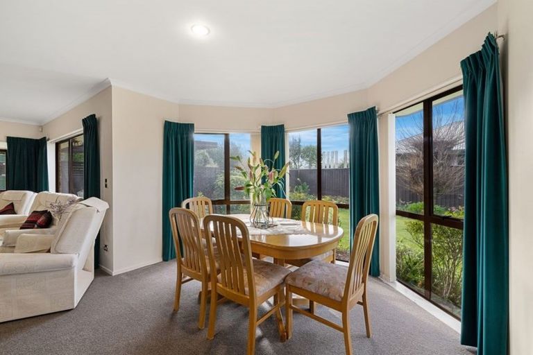 Photo of property in 6 Monet Vale, Rolleston, 7614