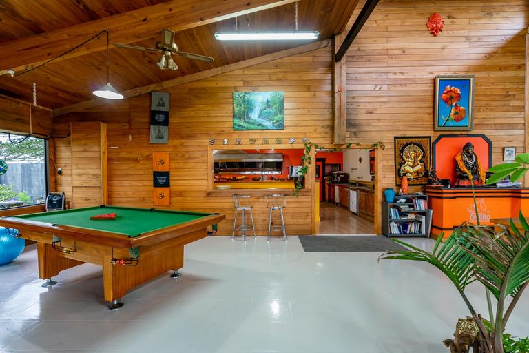 Photo of property in 4800 State Highway 1, Waipu, 0582