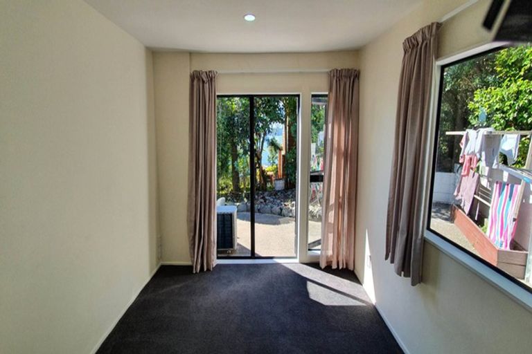 Photo of property in 68a Vipond Road, Stanmore Bay, Whangaparaoa, 0932