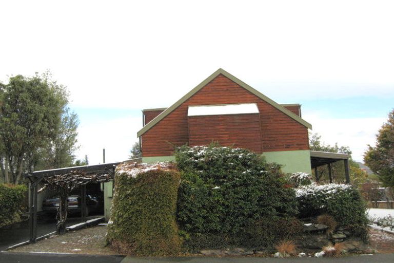 Photo of property in 21 O'neill Crescent, Bridge Hill, Alexandra, 9320