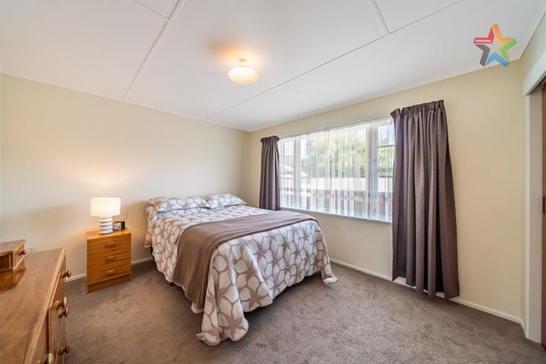 Photo of property in 21 Berkeley Road, Wainuiomata, Lower Hutt, 5014