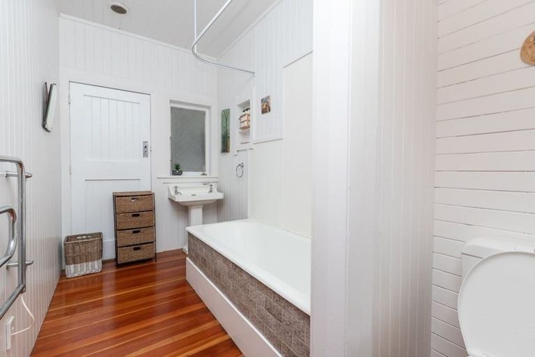 Photo of property in 90a Flynn Road, Hillcrest, Hamilton, 3216