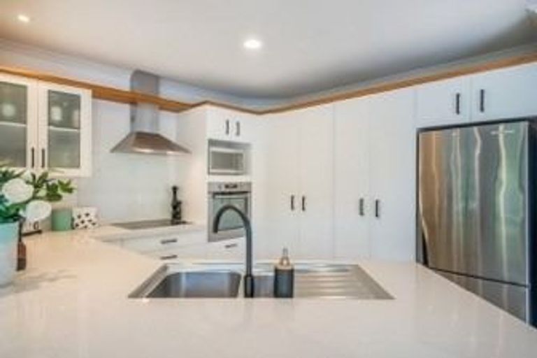 Photo of property in 7 Orwell Road, Greenhithe, Auckland, 0632