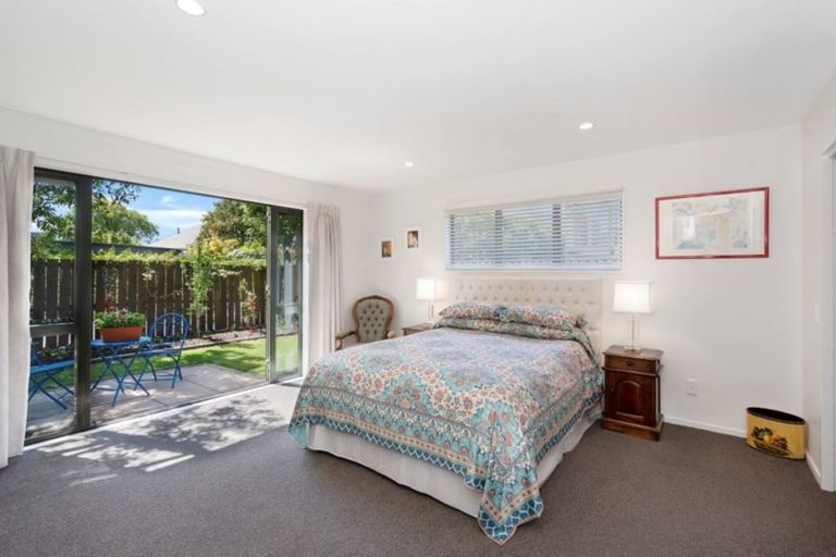 Photo of property in 2/44 Straven Road, Riccarton, Christchurch, 8011