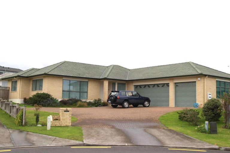 Photo of property in 5 Belsera Court, Northpark, Auckland, 2013