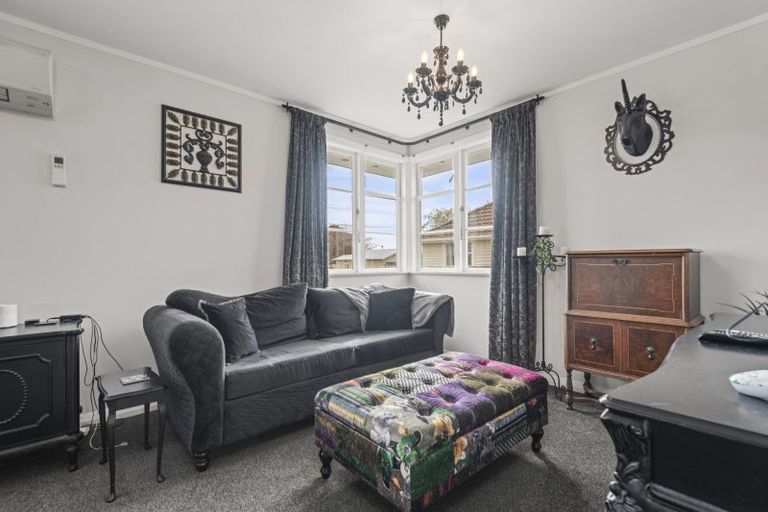 Photo of property in 44 Holland Crescent, Bulls, 4818