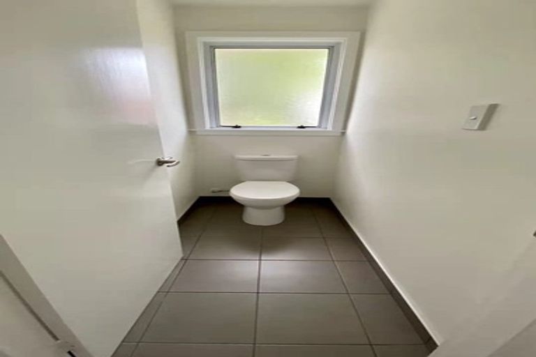 Photo of property in 66 Staveley Street, Avonhead, Christchurch, 8042