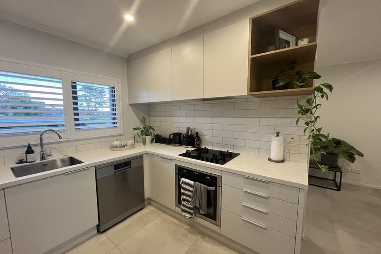 Photo of property in 50 Gosper Road, Takanini, 2112