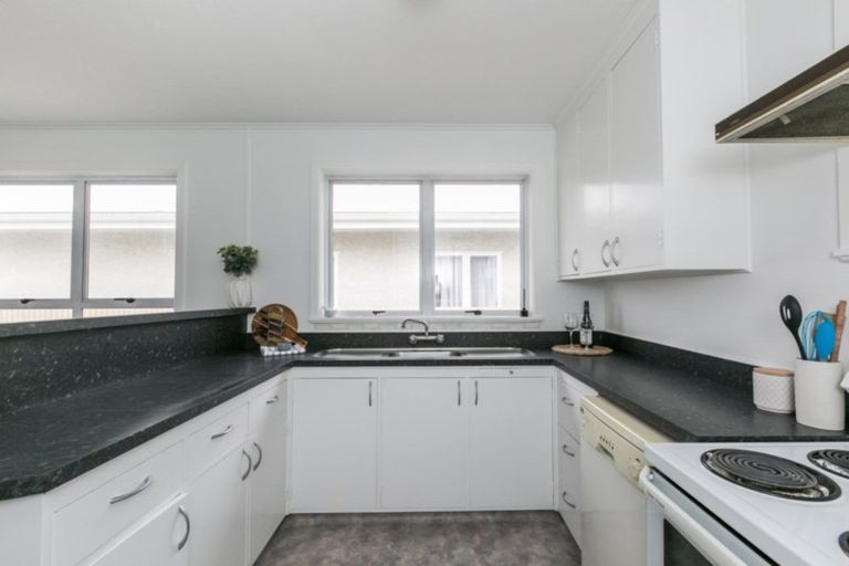 Photo of property in 20 Butler Street, Onekawa, Napier, 4110