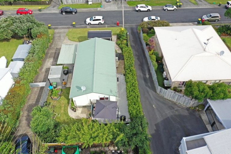 Photo of property in 10a Brandon Road, Manly, Whangaparaoa, 0930