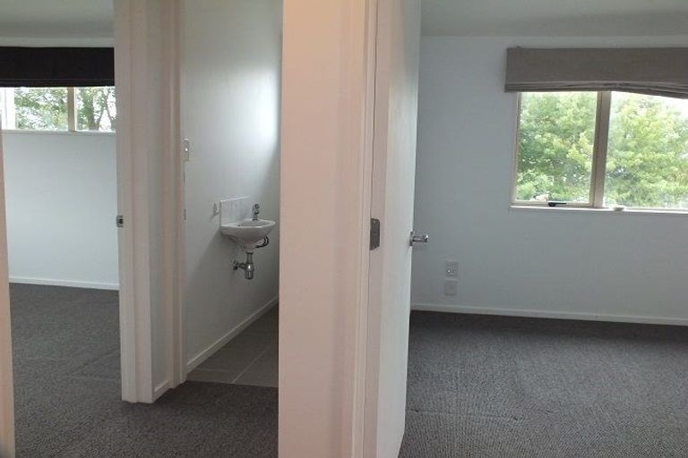 Photo of property in 1/65 Brockworth Place, Riccarton, Christchurch, 8011