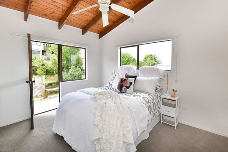 Photo of property in 61 Polkinghorne Drive, Manly, Whangaparaoa, 0930