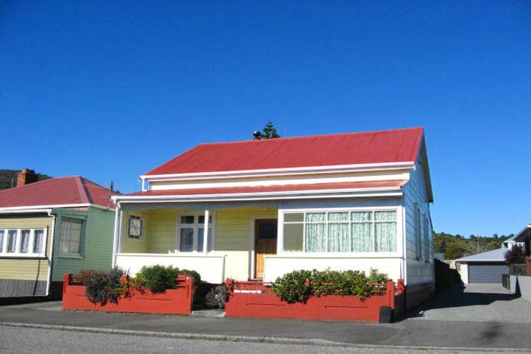 Photo of property in 13 Cowper Street, Greymouth, 7805