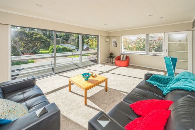 Photo of property in 121 Great North Road, Saint Johns Hill, Whanganui, 4501