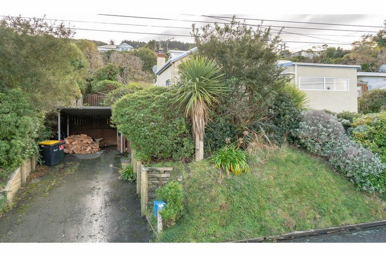 Photo of property in 51 Manapouri Street, Ravensbourne, Dunedin, 9022
