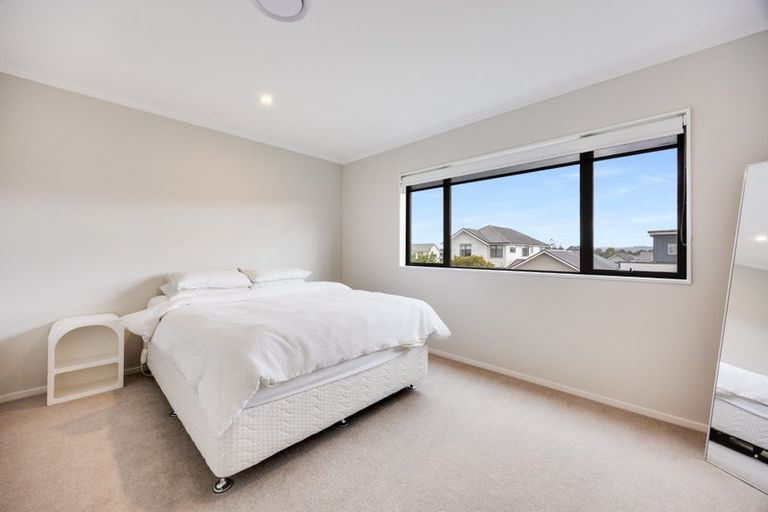 Photo of property in 44 Whenuapai Drive, Whenuapai, Auckland, 0618