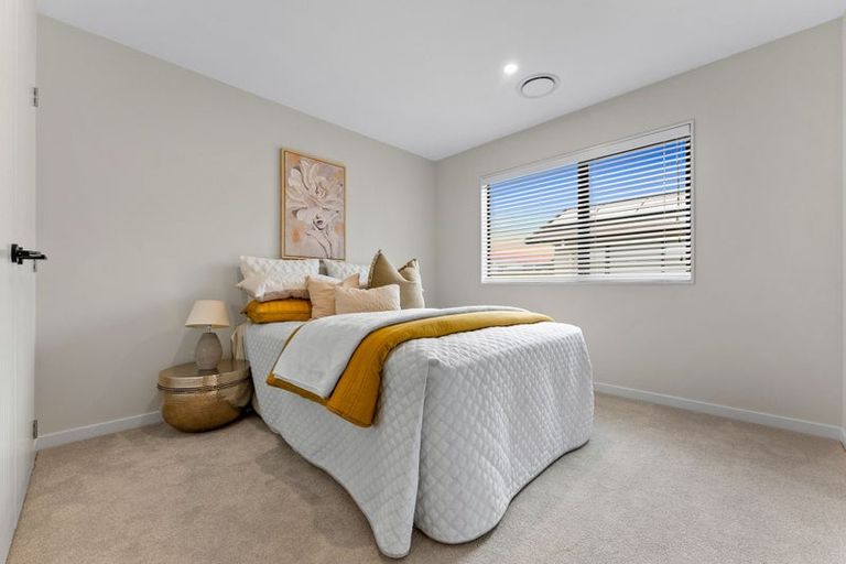 Photo of property in 10 Keel Street, Long Bay, Auckland, 0630