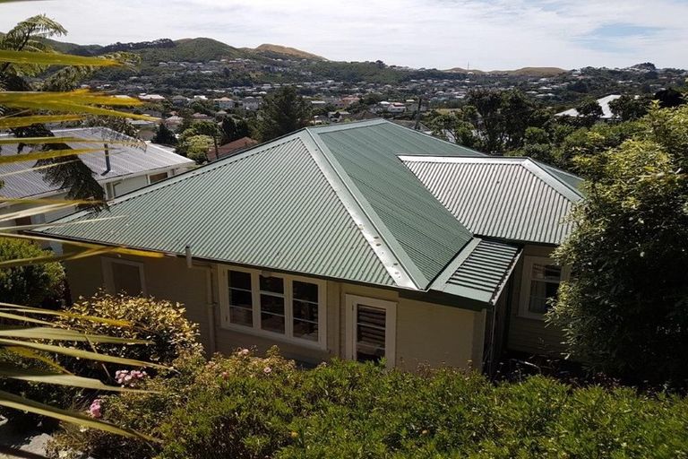 Photo of property in 43 Fraser Avenue, Johnsonville, Wellington, 6037