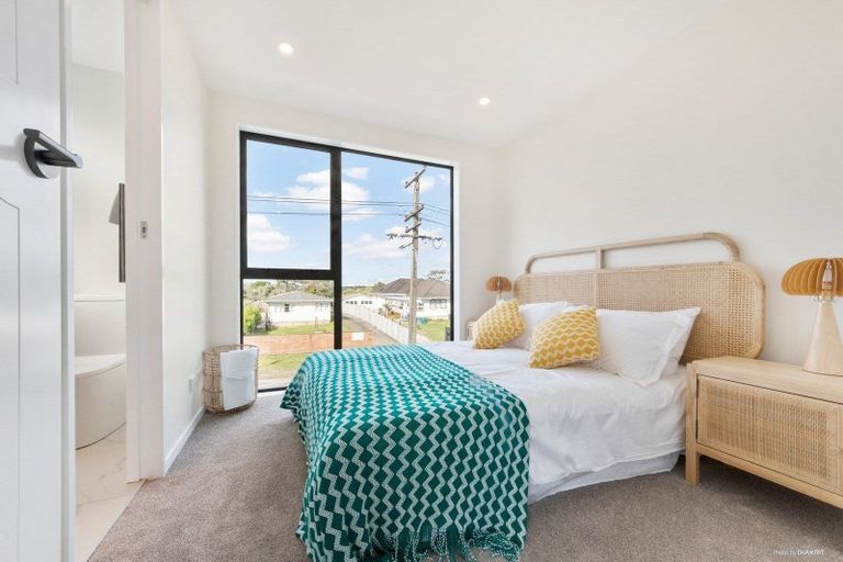 Photo of property in 2/19 Parker Avenue, New Lynn, Auckland, 0600