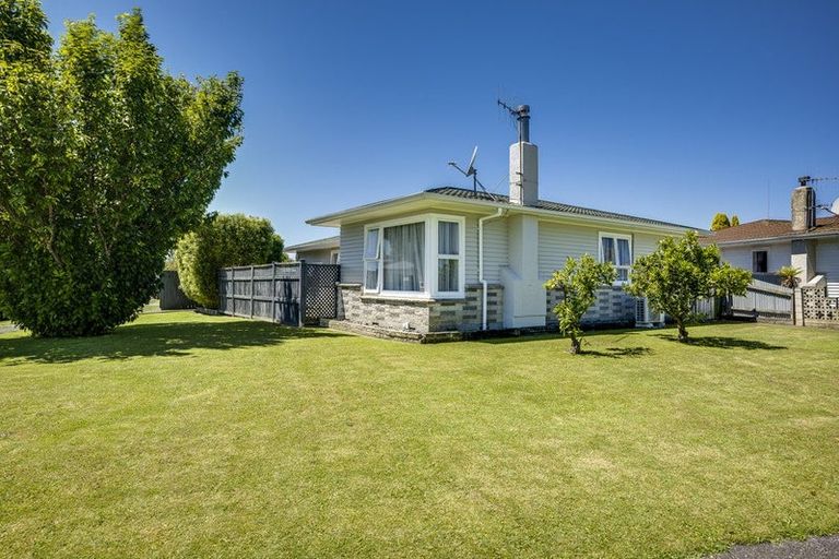 Photo of property in 4 Barnett Place, Pirimai, Napier, 4112