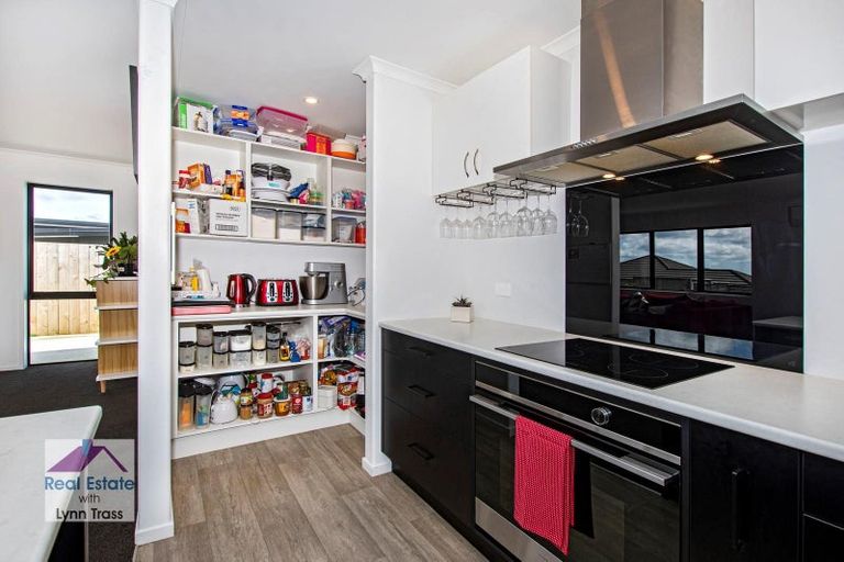 Photo of property in 16 Maui Place, Te Kamo, Whangarei, 0112