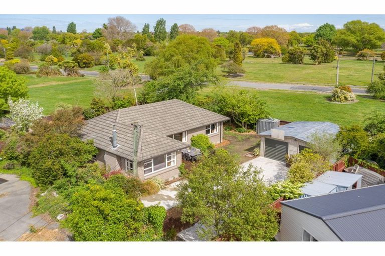 Photo of property in 32 Horton Place, Avondale, Christchurch, 8061