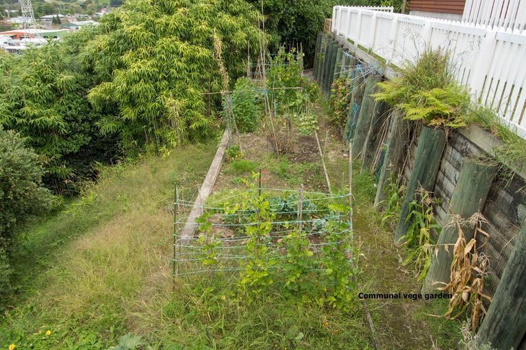 Photo of property in 10/17 Simmonds Grove, Greerton, Tauranga, 3112