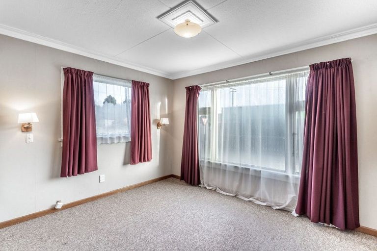 Photo of property in 80 Main Street, Otautau, 9610