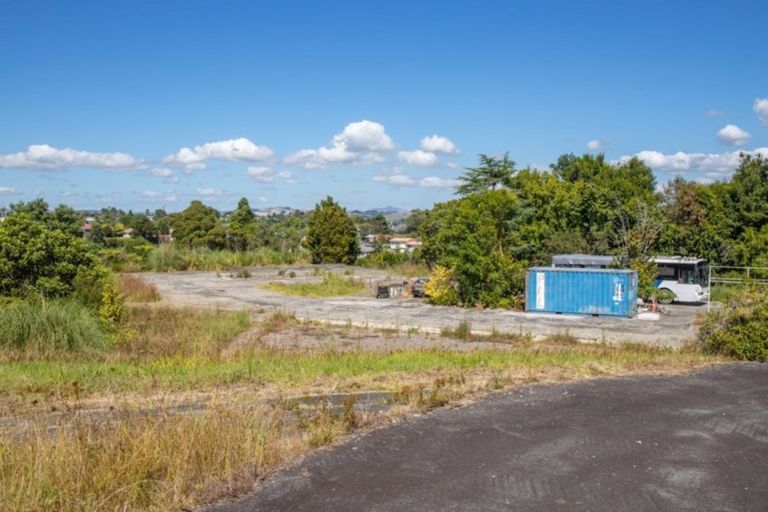 Photo of property in 9 Whangarei Heads Road, Onerahi, 0110