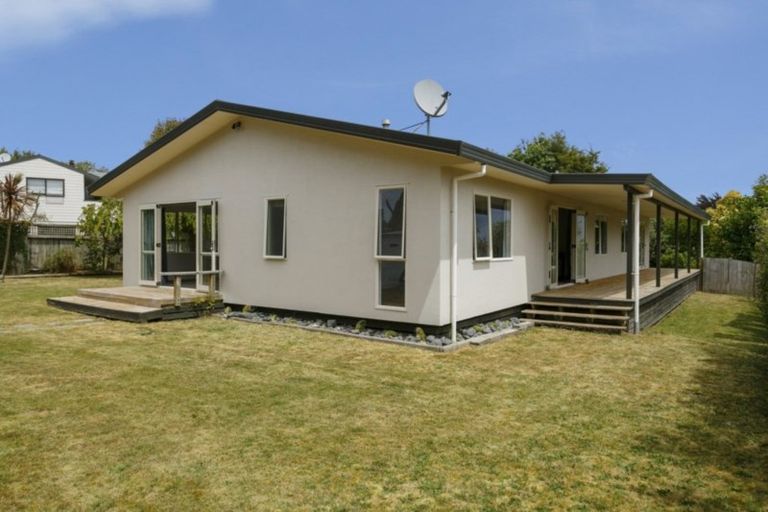 Photo of property in 36 Arrowsmith Avenue, Waipahihi, Taupo, 3330