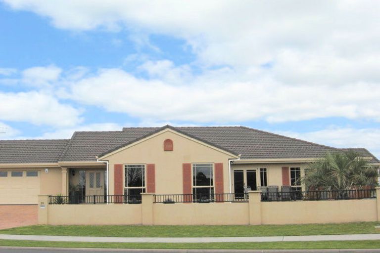 Photo of property in 50 Gravatt Road, Papamoa Beach, Papamoa, 3118