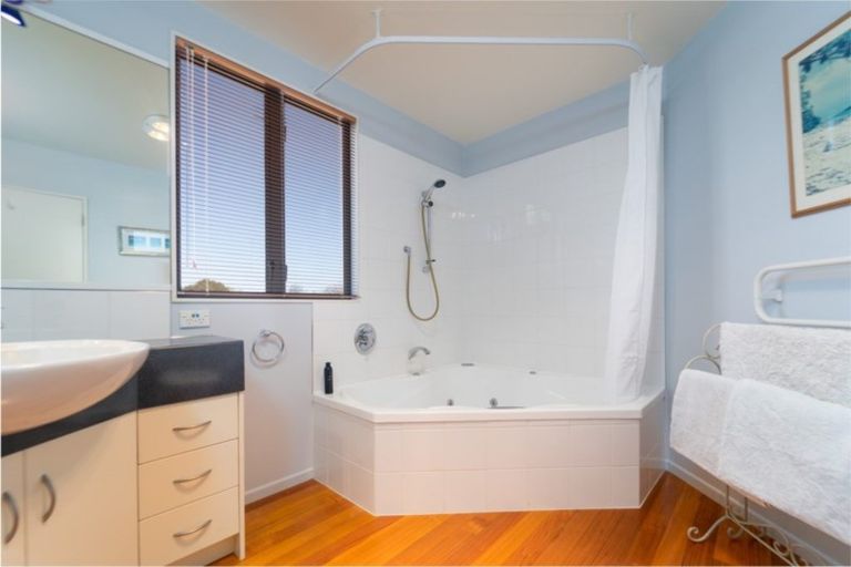 Photo of property in 41 Reading Street, Greytown, 5712