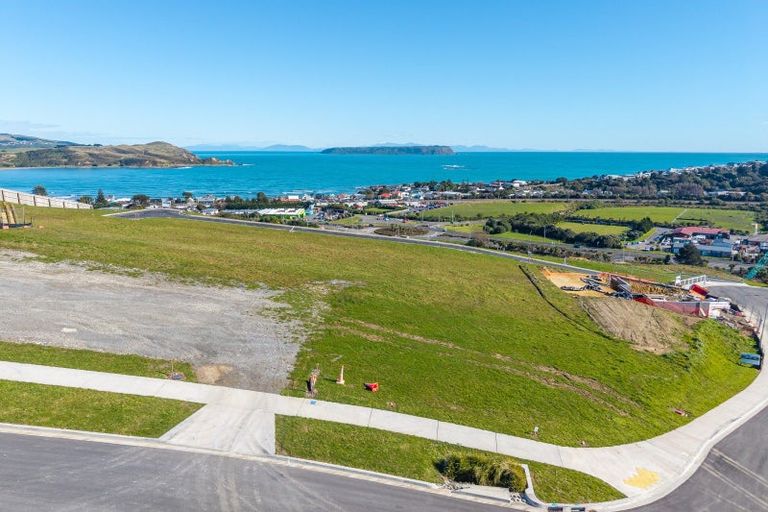 Photo of property in 37 Mo Street, Plimmerton, Porirua, 5026