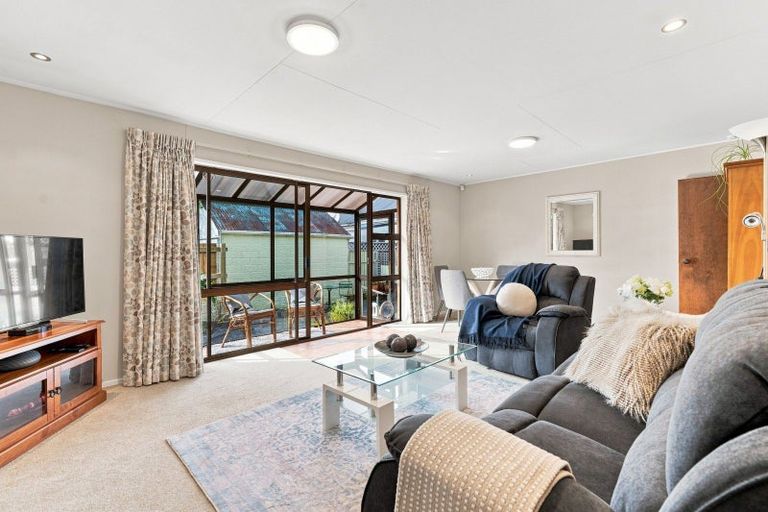 Photo of property in 8b Mure Street, Mosgiel, 9024