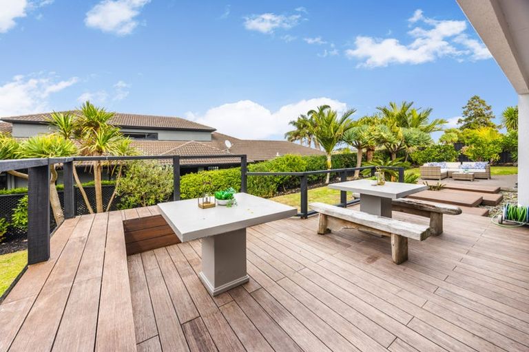 Photo of property in 62 Keywella Drive, Conifer Grove, Takanini, 2112