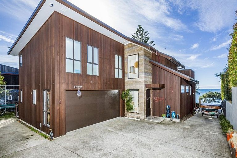 Photo of property in 5a Bournemouth Terrace, Murrays Bay, Auckland, 0630