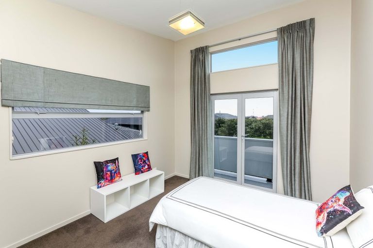 Photo of property in 7 Willow Place, Whalers Gate, New Plymouth, 4310