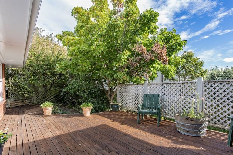 Photo of property in 59 Flinders Road, Heathcote Valley, Christchurch, 8022